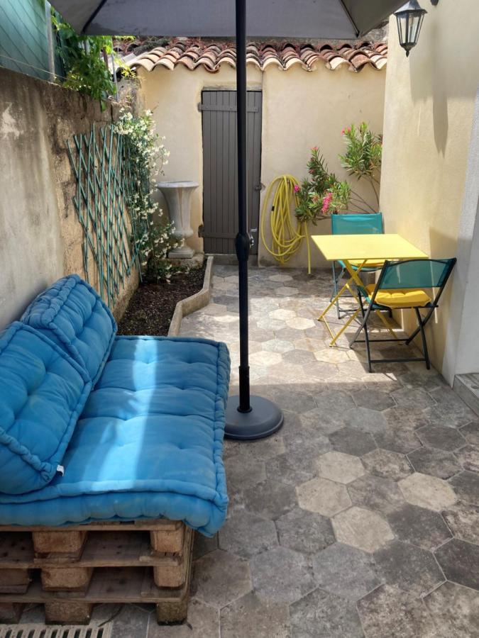 Le Studio D'Auguste- Coeur De Nimes-Chaleureux-Emplacement Ideal Kültér fotó