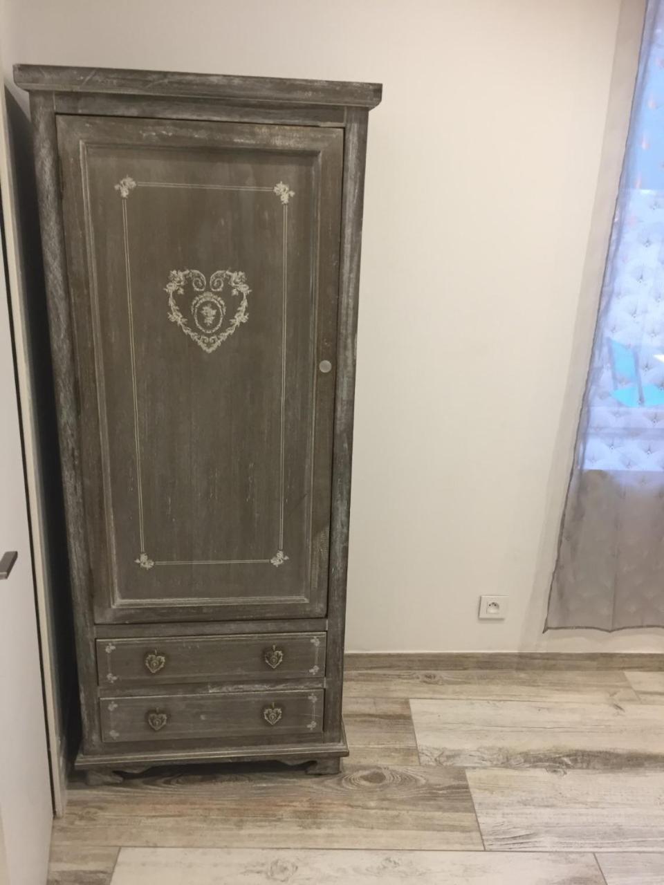 Le Studio D'Auguste- Coeur De Nimes-Chaleureux-Emplacement Ideal Kültér fotó